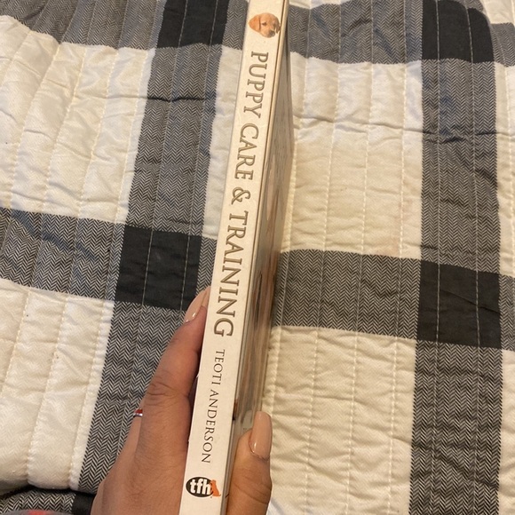 PUPPY Care & Training by Teoti Anderson hardcover reading book with CD - Picture 9 of 9